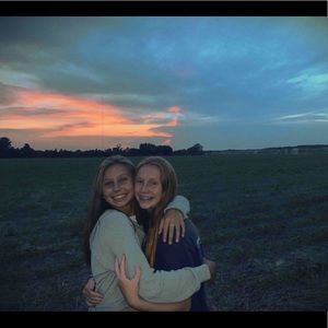 Meet your Posher, Ella